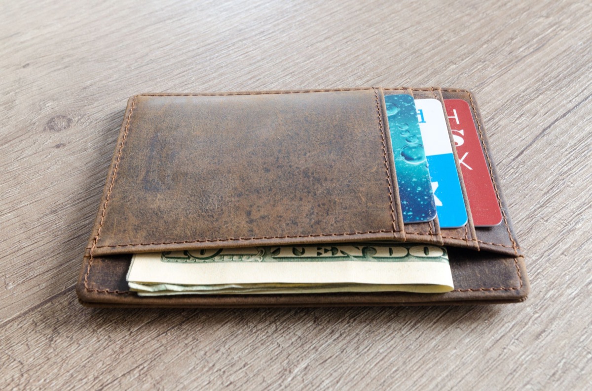 Devise Seychelles dans un porte-monnaie