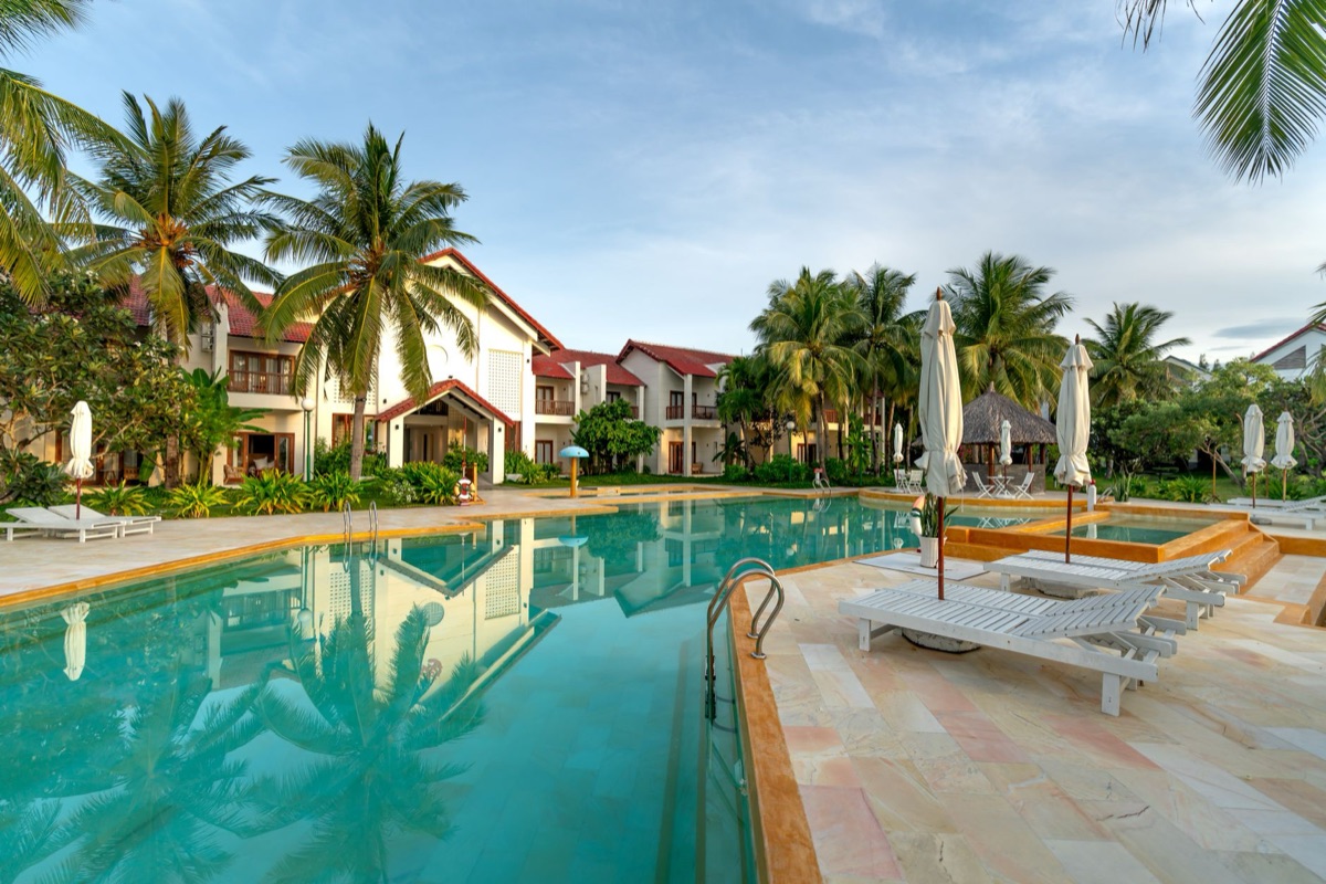 ristorante con piscina privata in Seychelles