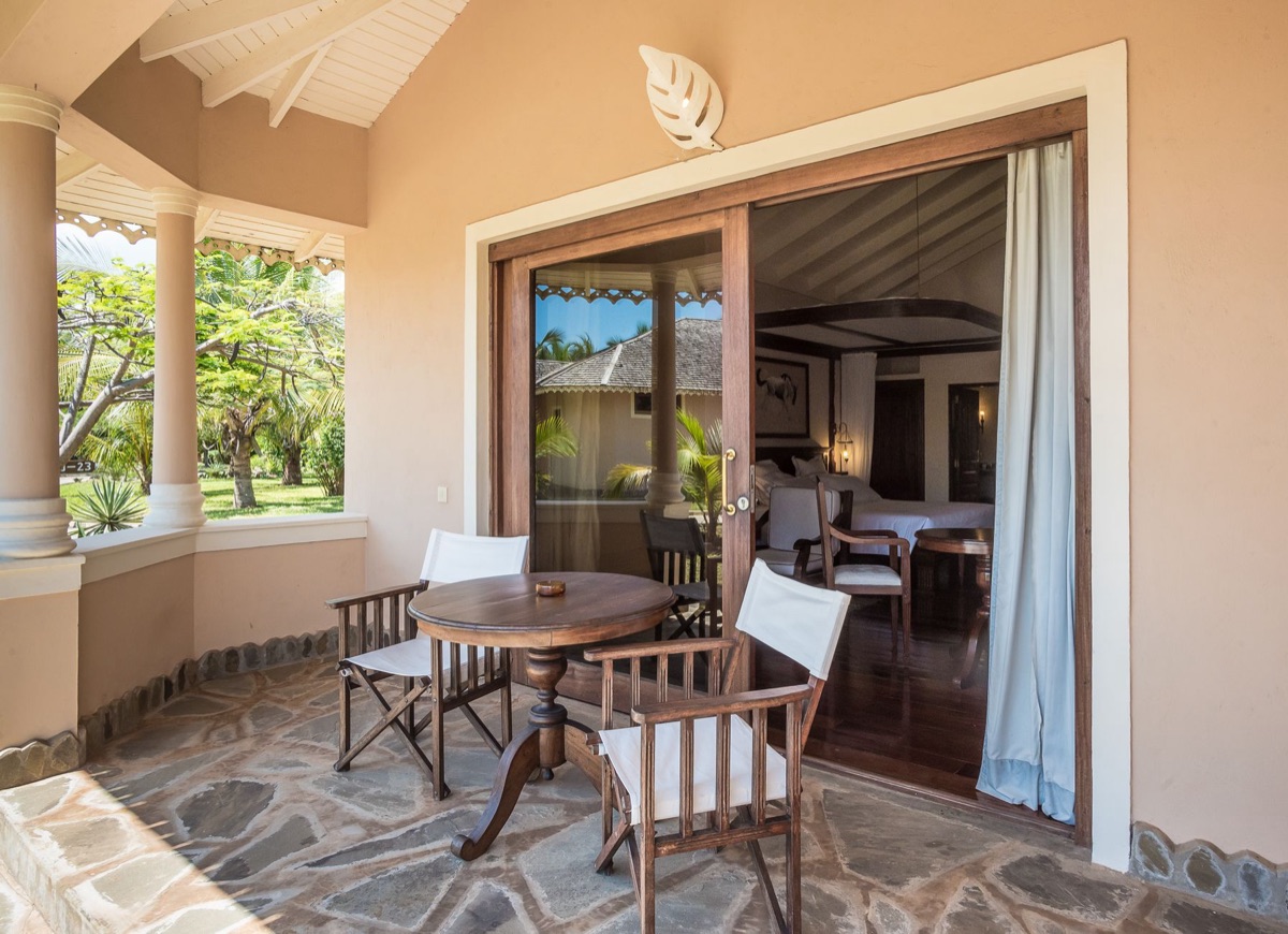 seychelles luxury villa exterior