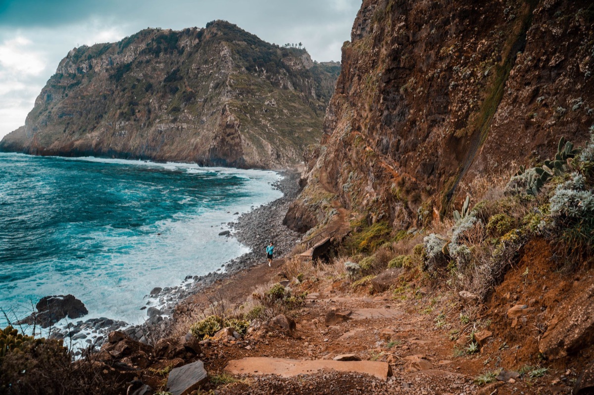 拉迪格島山徑